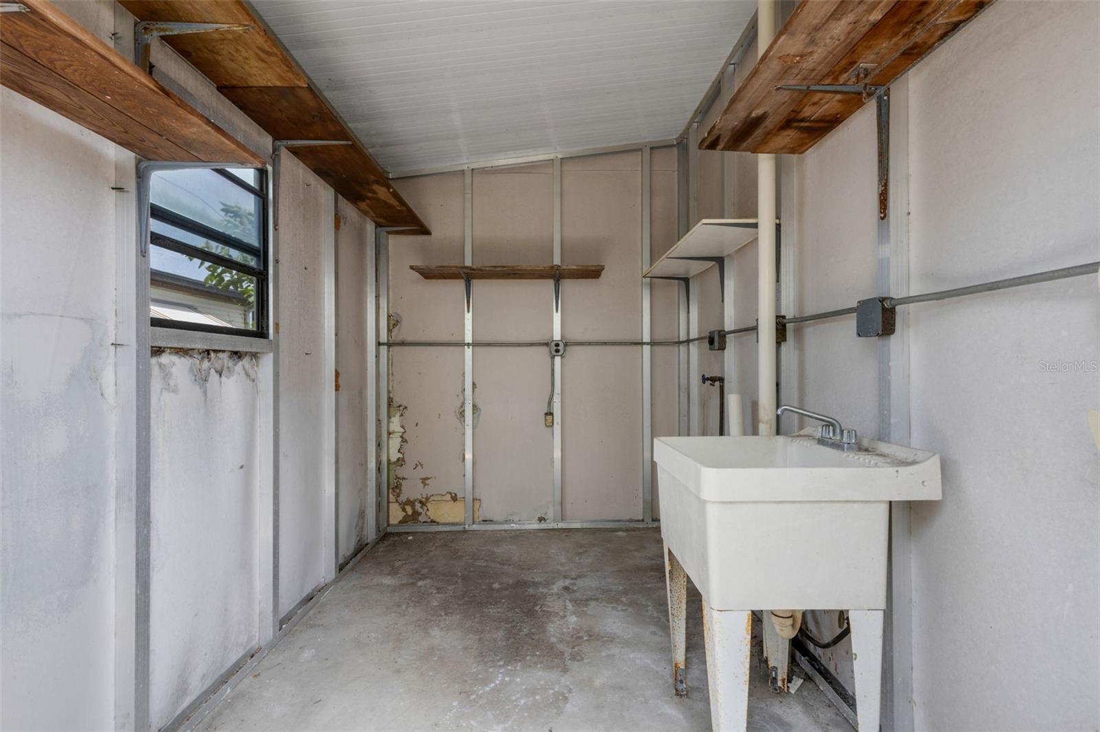 FAIR LANE ACRES - Residential