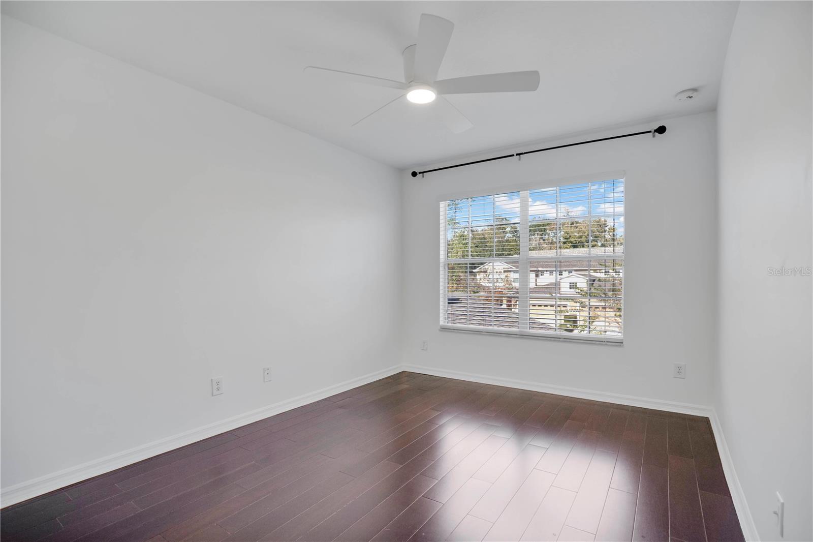 HARBOR WINDS - Residential Lease