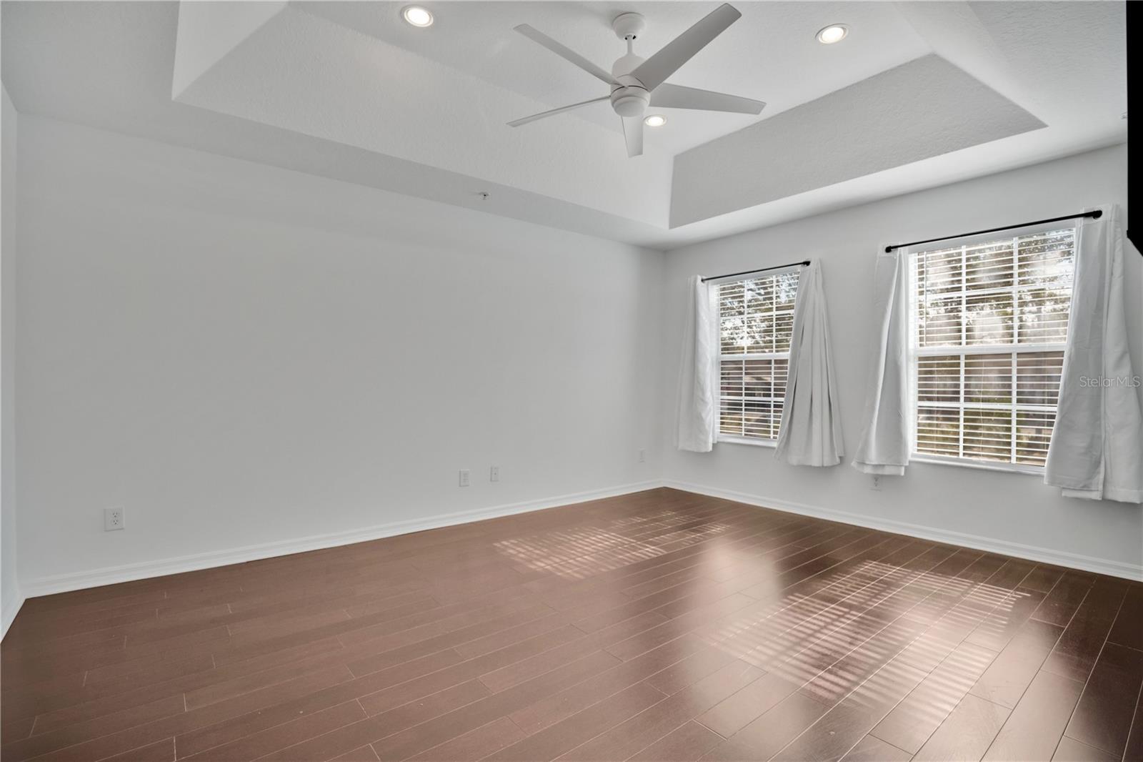 HARBOR WINDS - Residential Lease