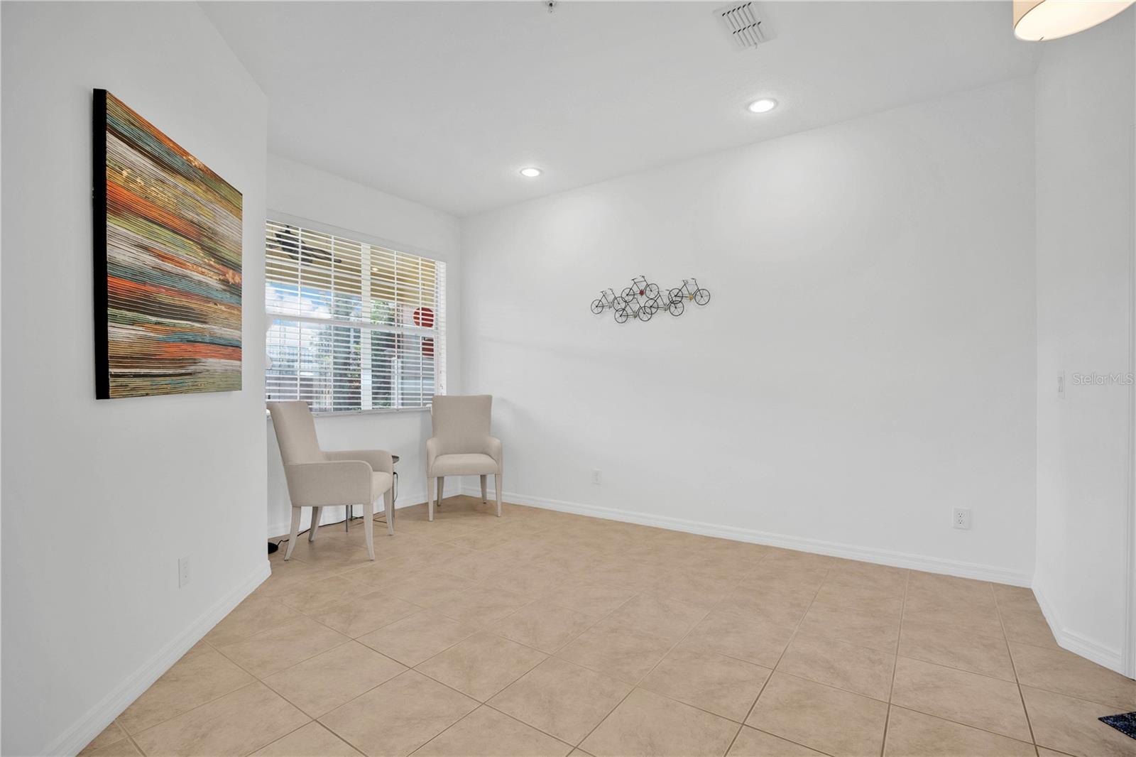 HARBOR WINDS - Residential Lease