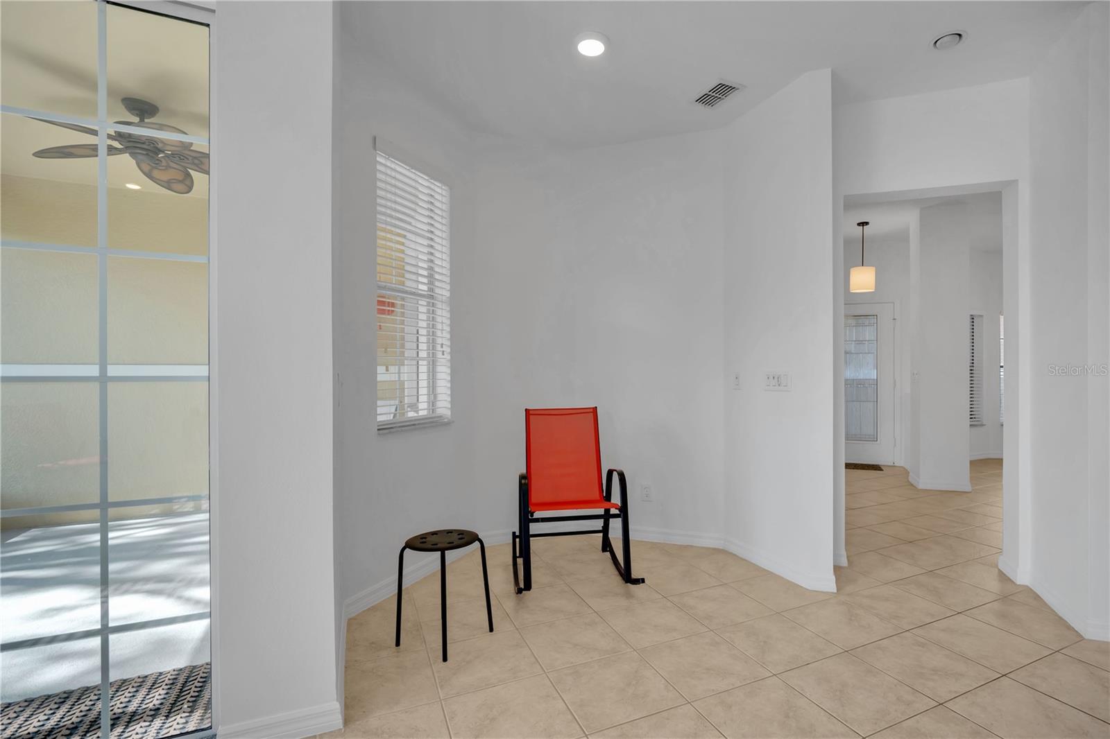 HARBOR WINDS - Residential Lease