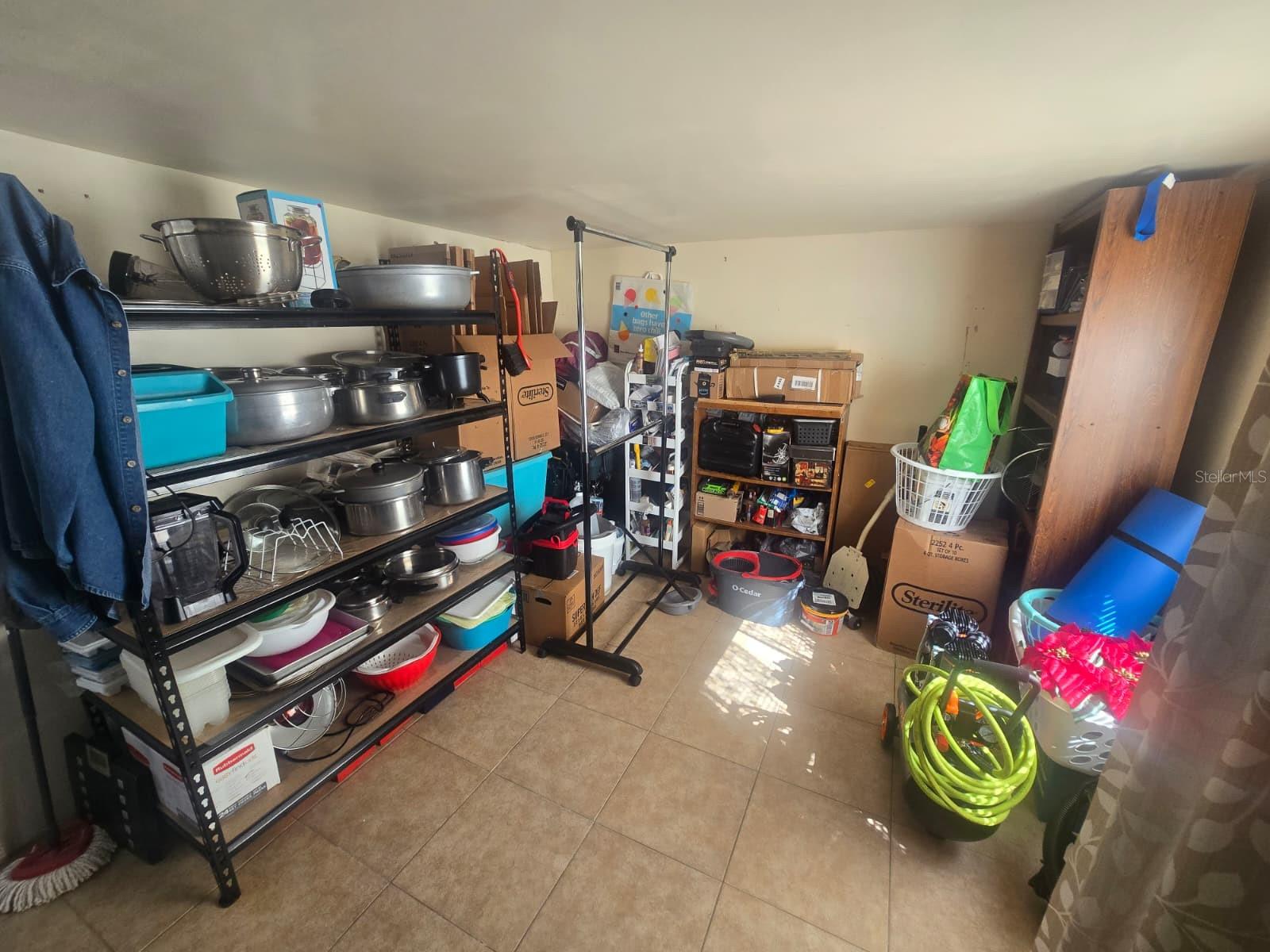 ANGUS VALLEY - Residential