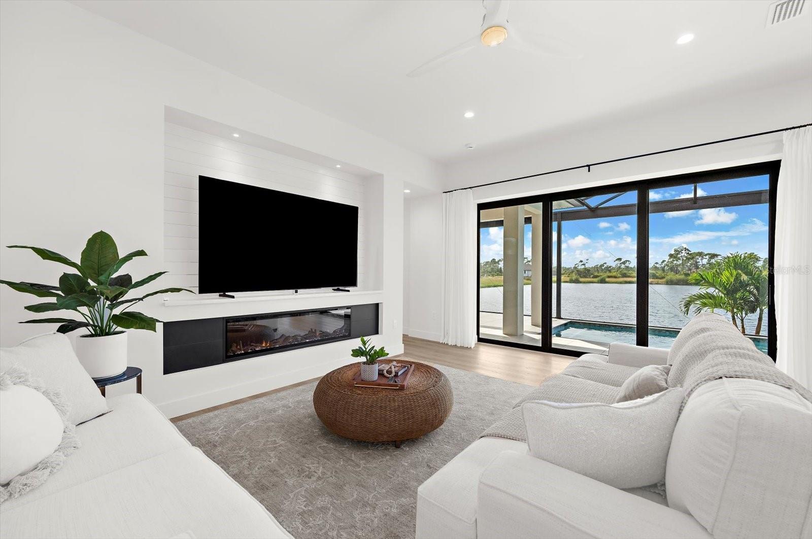 ROTONDA SANDS - Residential