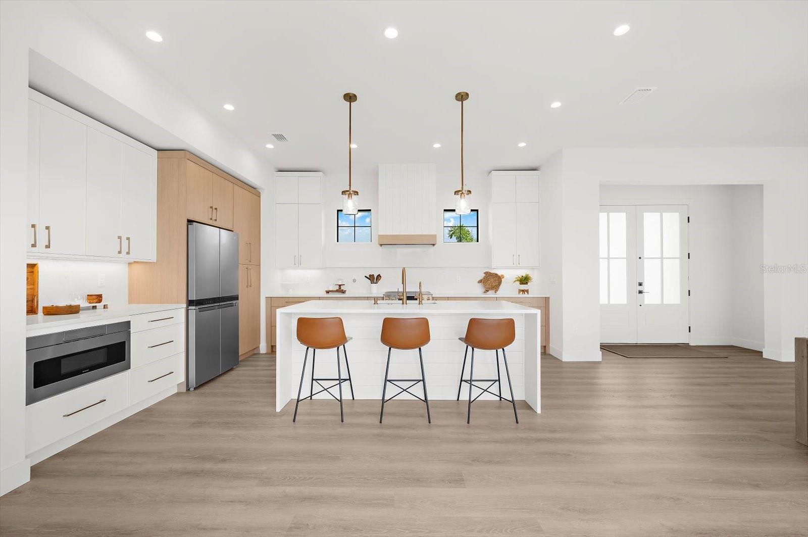 ROTONDA SANDS - Residential