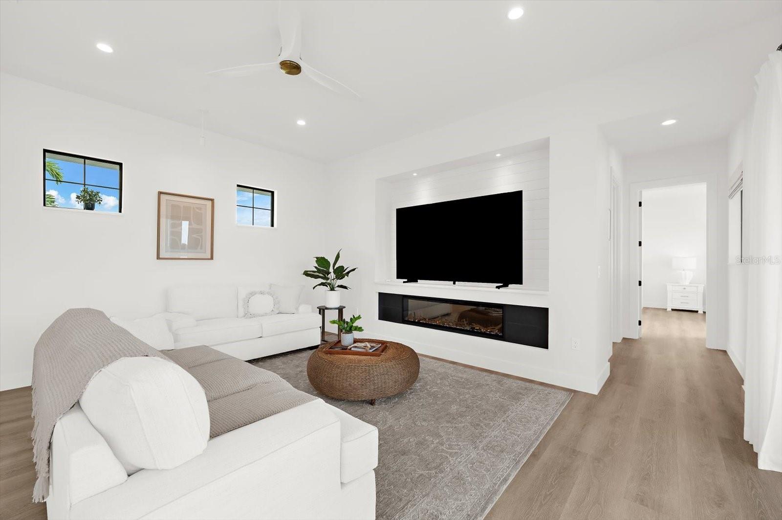 ROTONDA SANDS - Residential