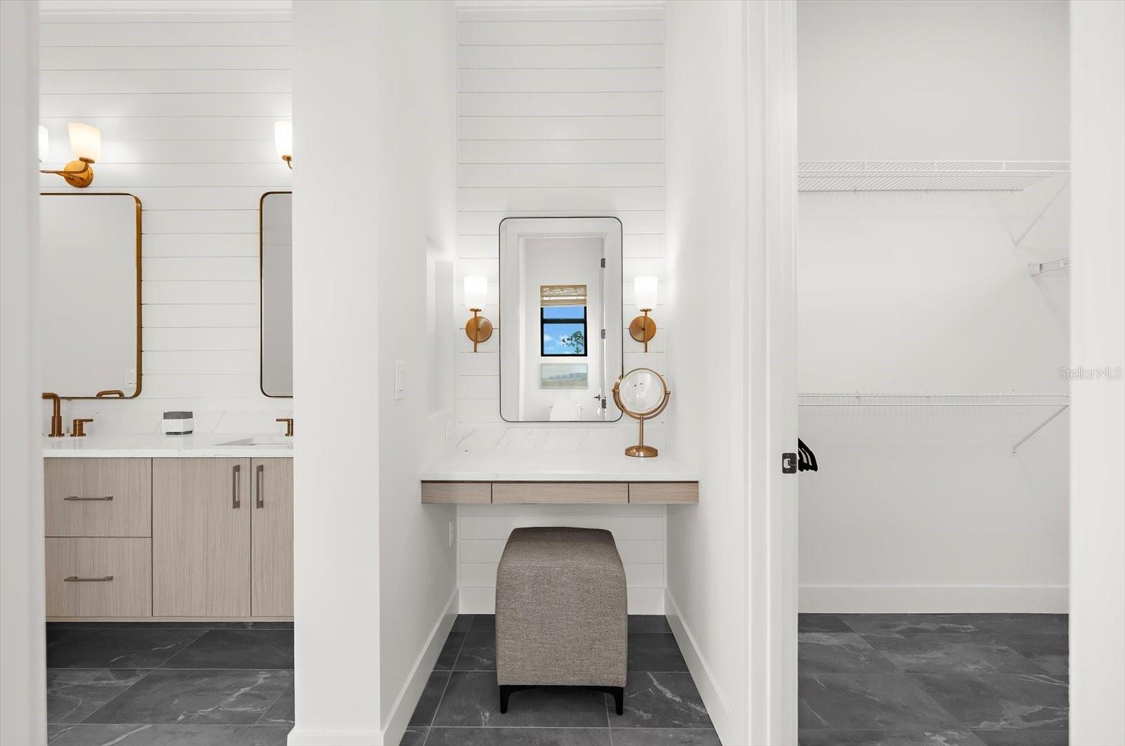 ROTONDA SANDS - Residential