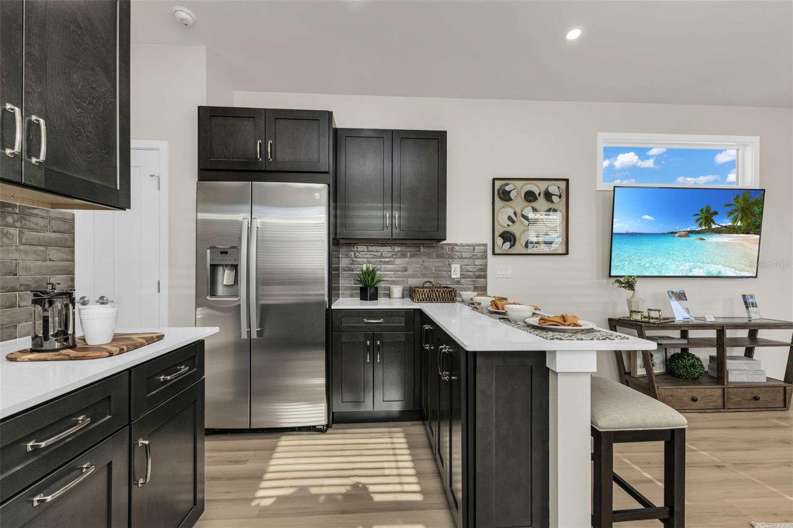 SOLANA COTTAGE RESORT - Residential