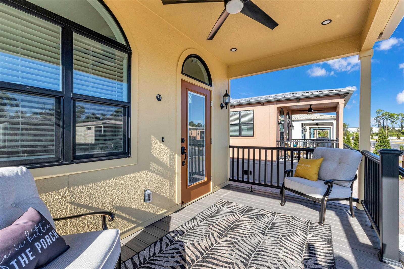 SOLANA COTTAGE RESORT - Residential