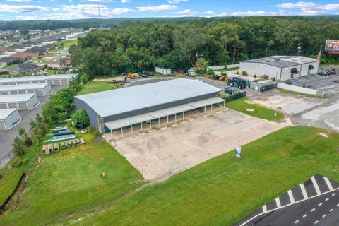 Tiny photo for 9732 SE Us Highway 441 Highway, Belleview, FL 34420 (MLS # OM709834)