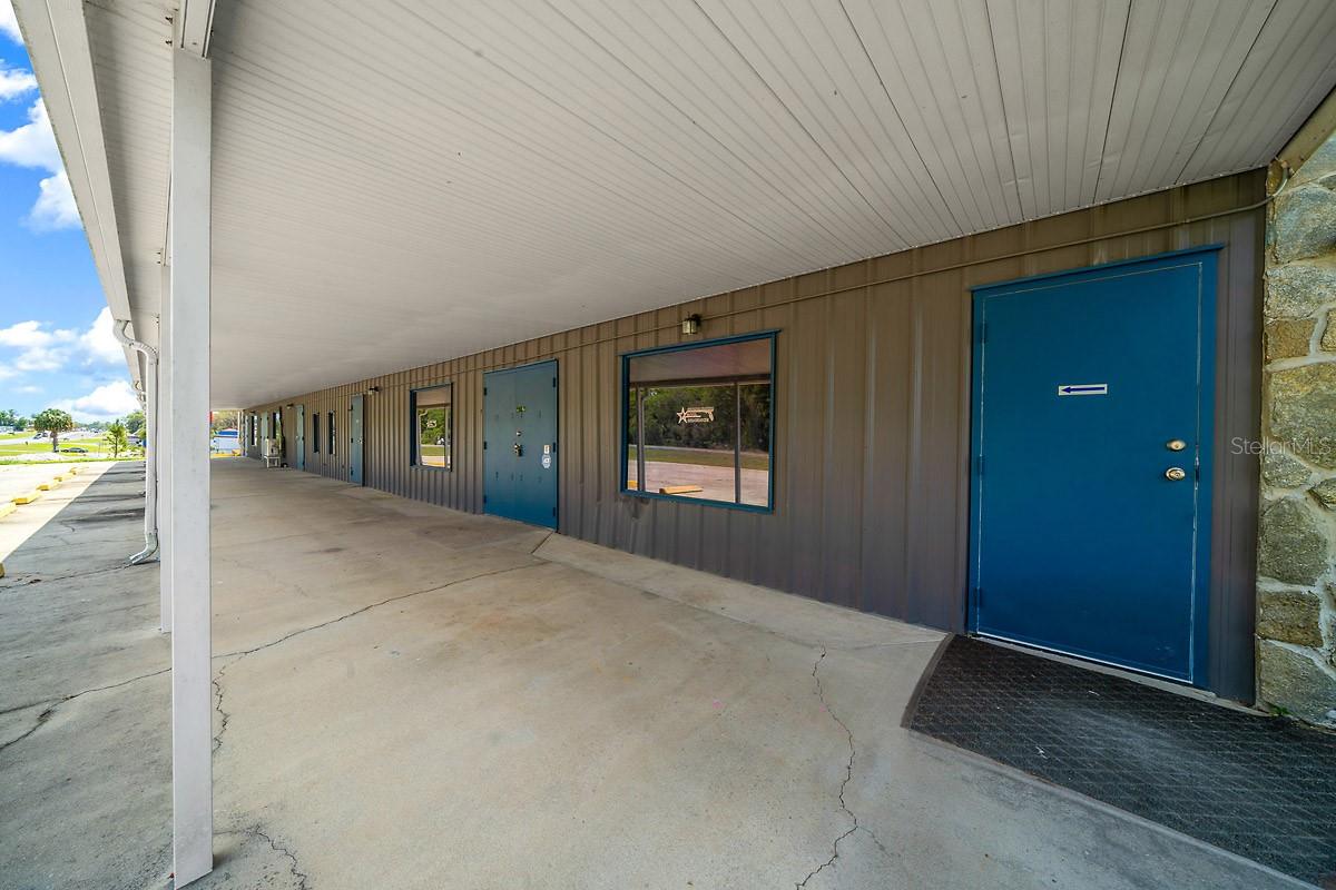 9732 SE US HIGHWAY 441 HIGHWAY