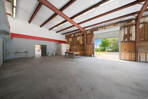 Tiny photo for 9732 SE Us Highway 441 Highway, Belleview, FL 34420 (MLS # OM709834)