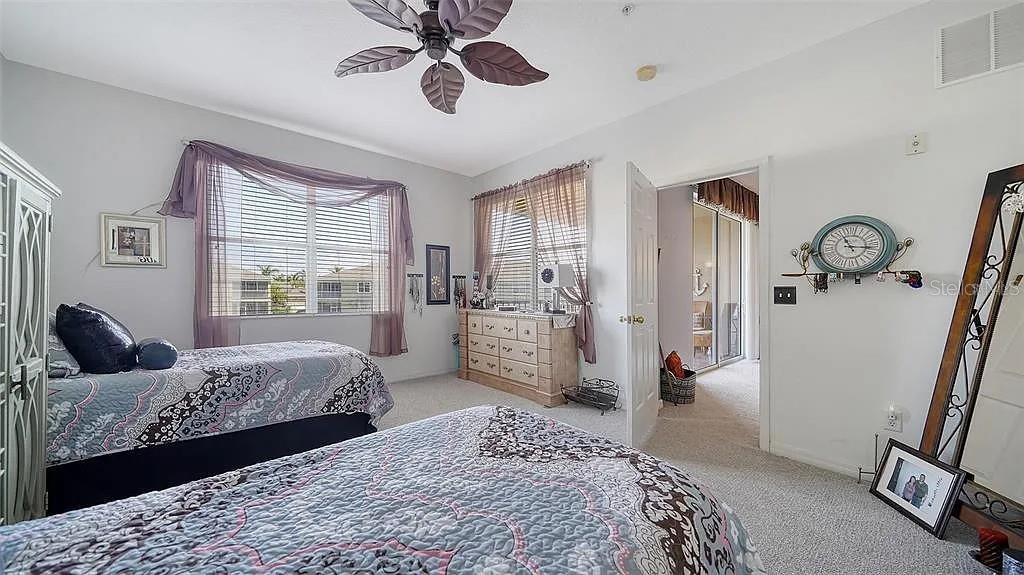 PALMER OAKS PH 1 & 2 - Residential Lease