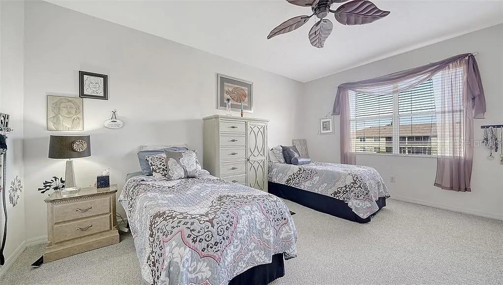 PALMER OAKS PH 1 & 2 - Residential Lease