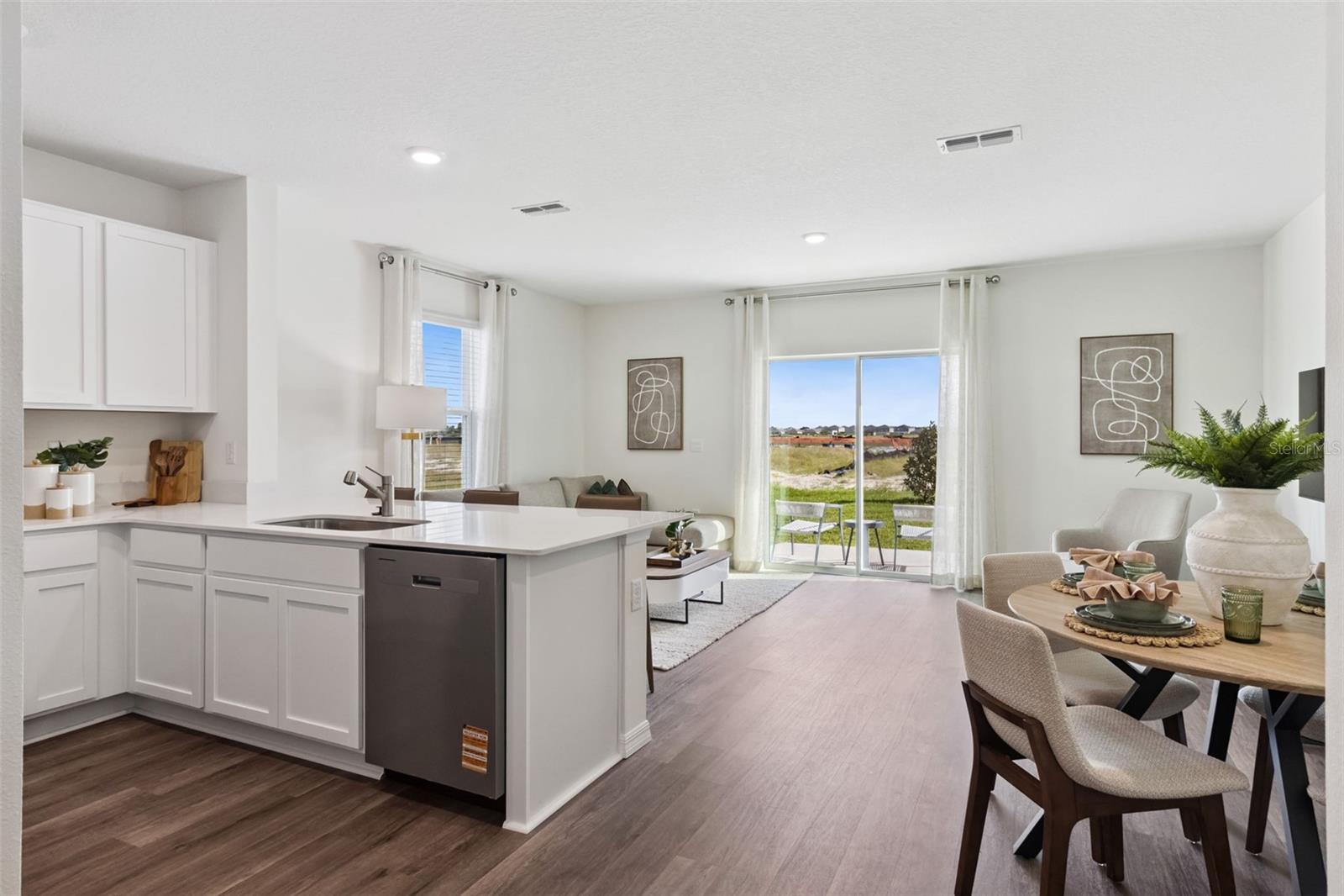 DANBURY AT RIDGEWOOD LAKES - Residential