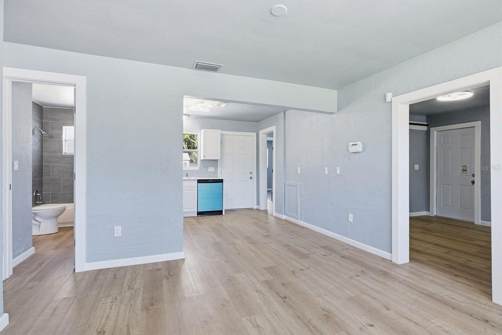 Photo of 8143 Overlook Place NE, St Petersburg, FL 33702 (MLS # TB8549864)