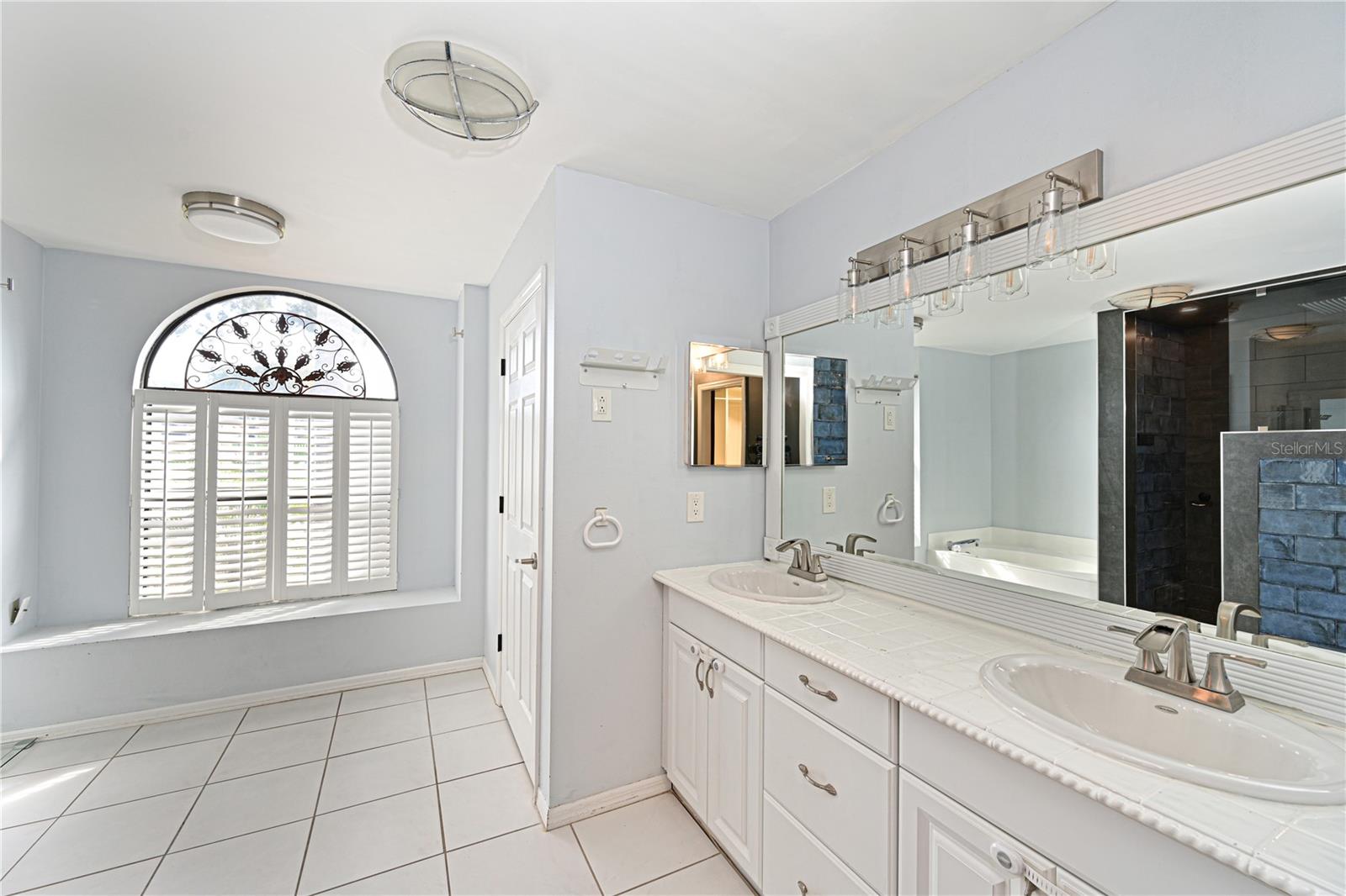 VINTAGE CREEK - Residential