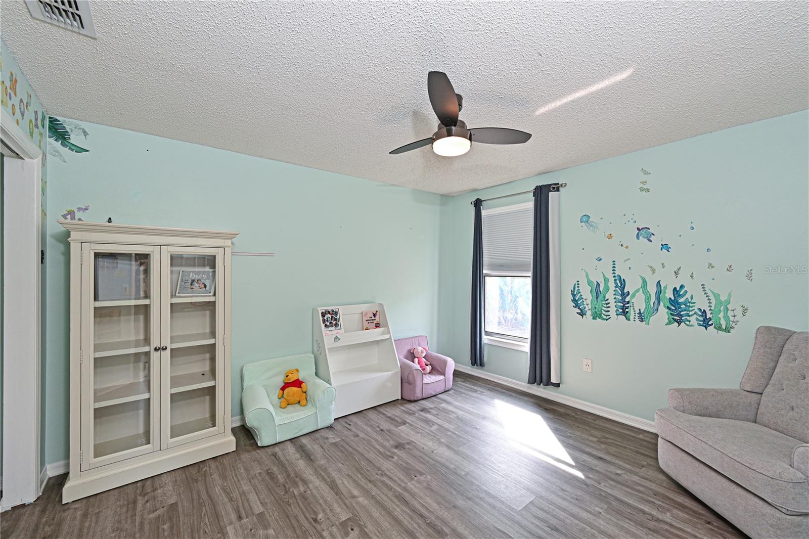 VINTAGE CREEK - Residential