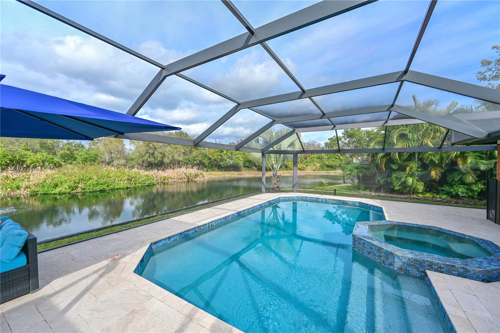 VINTAGE CREEK - Residential