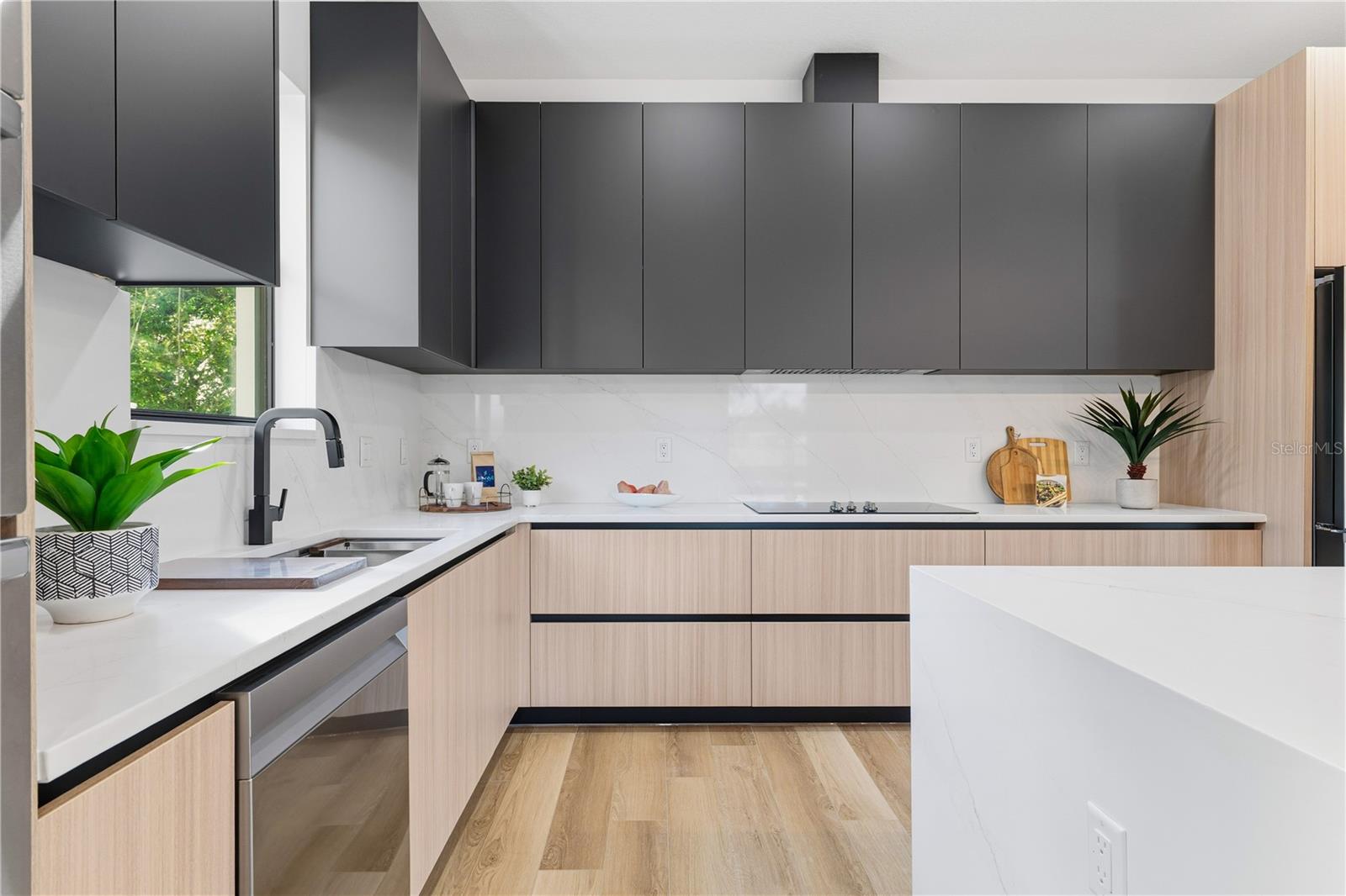 JUNGLE TERRACE SEC D - Residential