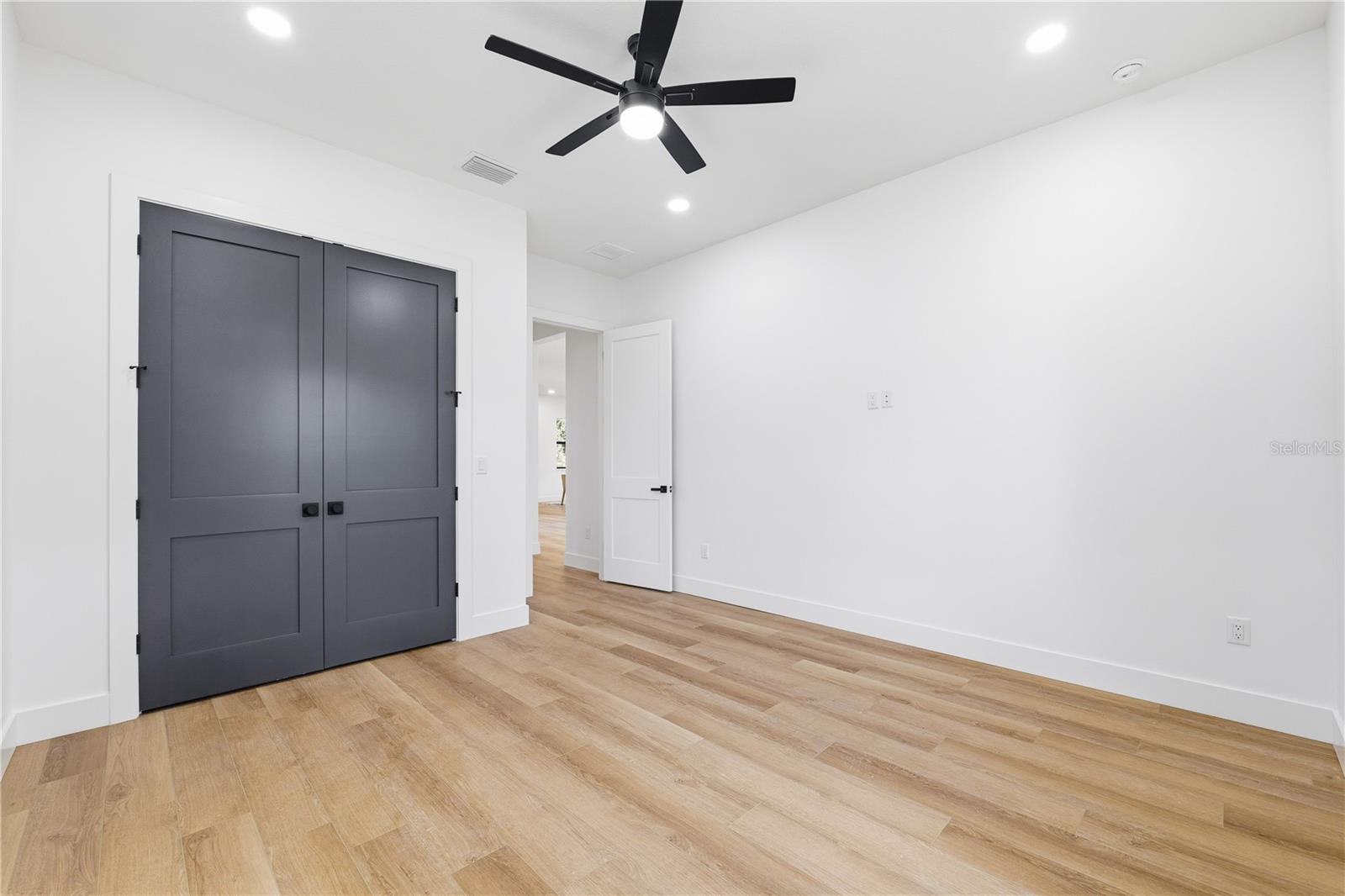 JUNGLE TERRACE SEC D - Residential