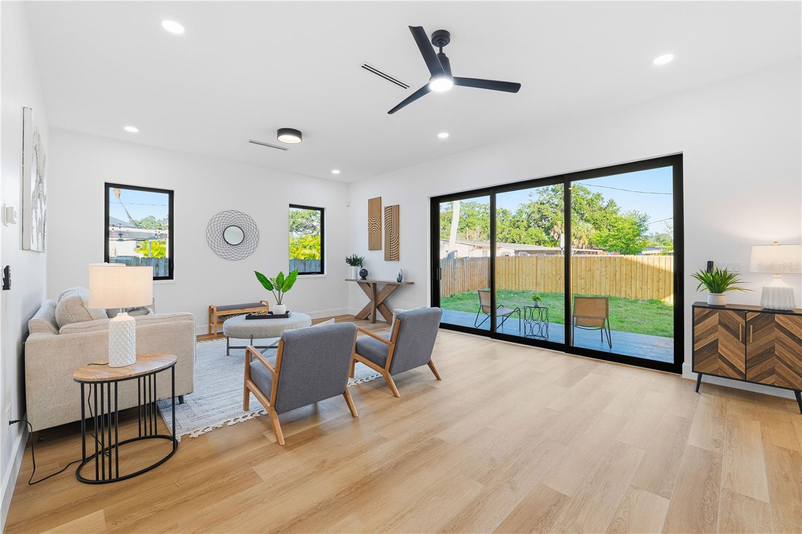 JUNGLE TERRACE SEC D - Residential