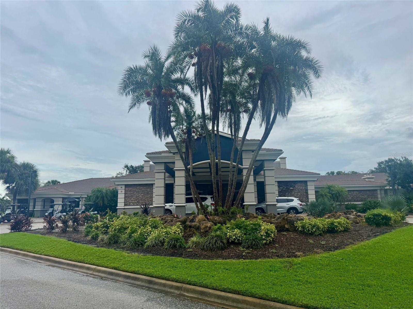 STONE HARBOUR I A CONDO OR2040/4274 - Residential