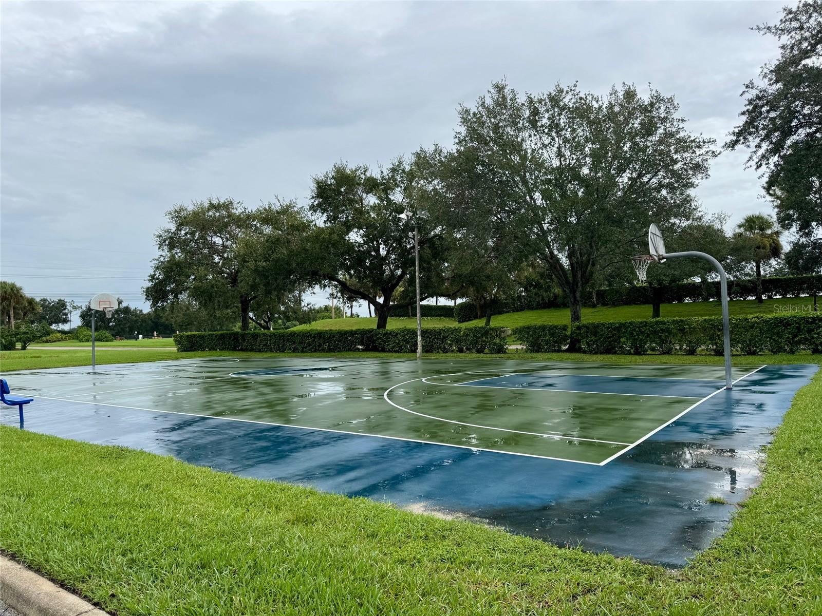 STONE HARBOUR I A CONDO OR2040/4274 - Residential