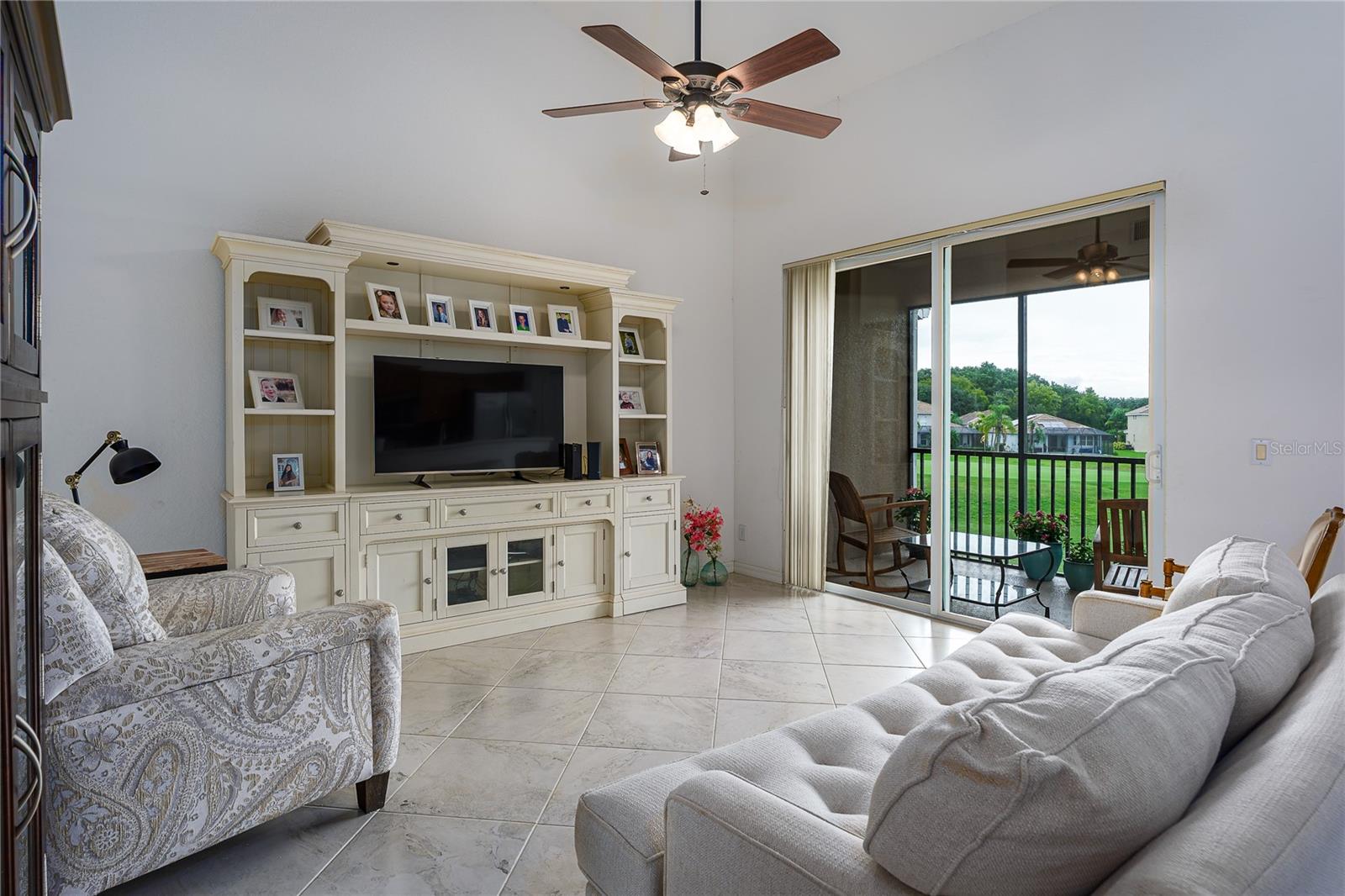 STONE HARBOUR I A CONDO OR2040/4274 - Residential