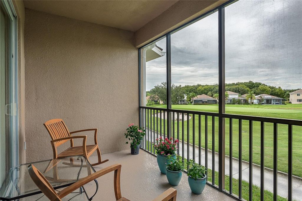 Photo of 803 Fairwaycove Lane #206, Bradenton, FL 34212 (MLS # A4662833)