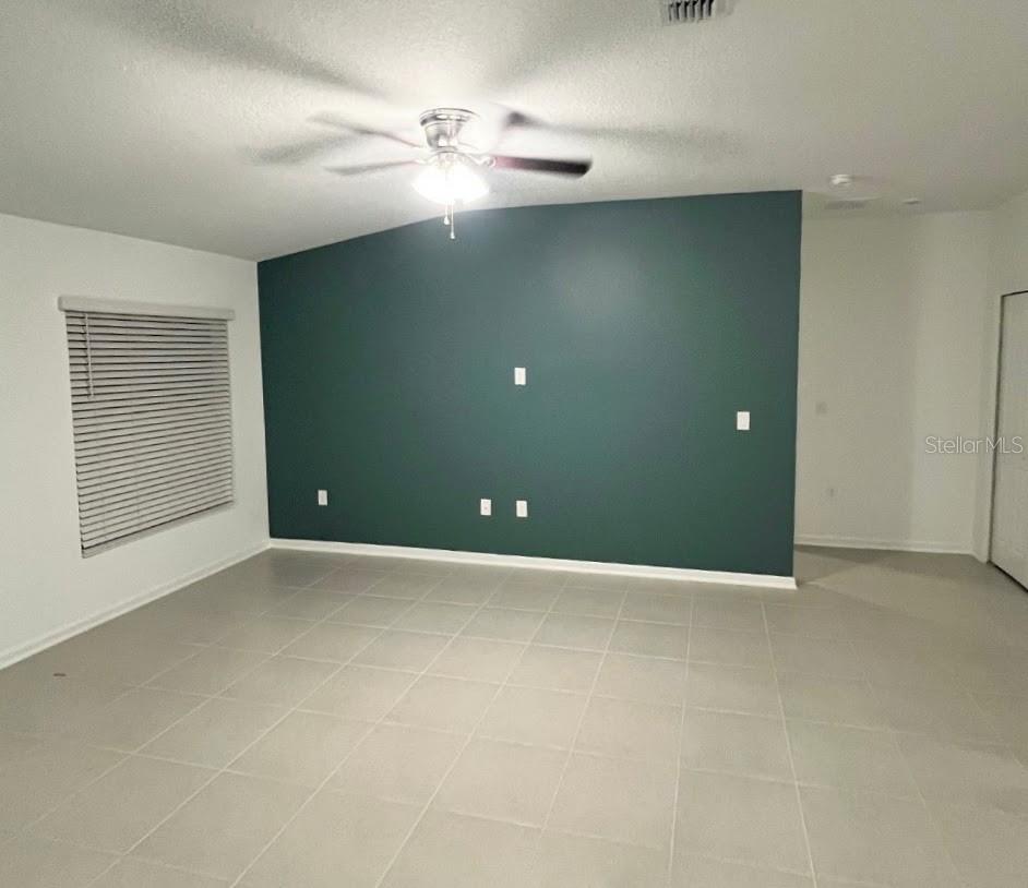 INTEGRATED LPGA PH B - Residential Lease