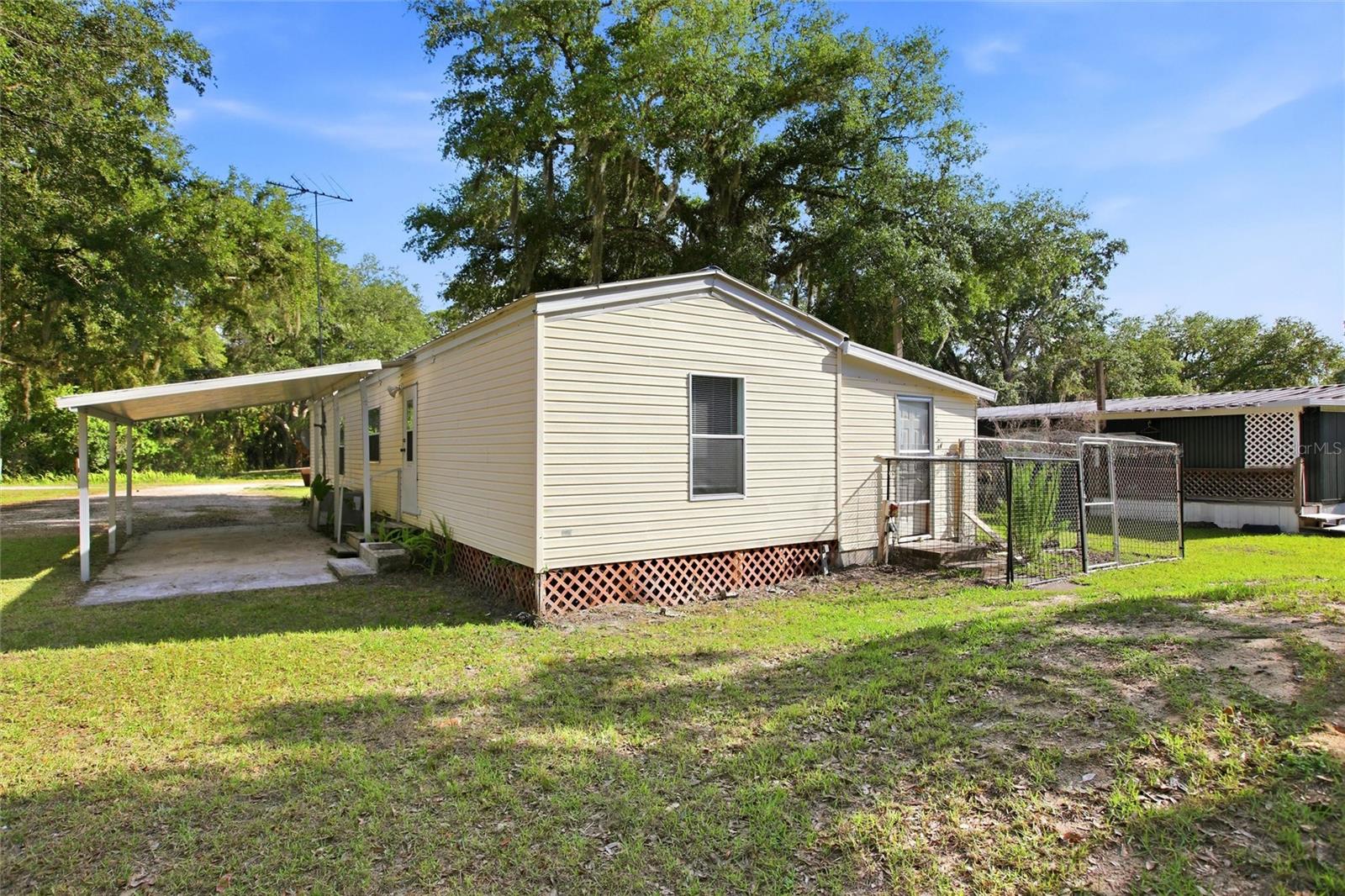 TIOTIE BEACH ESTATES - Residential