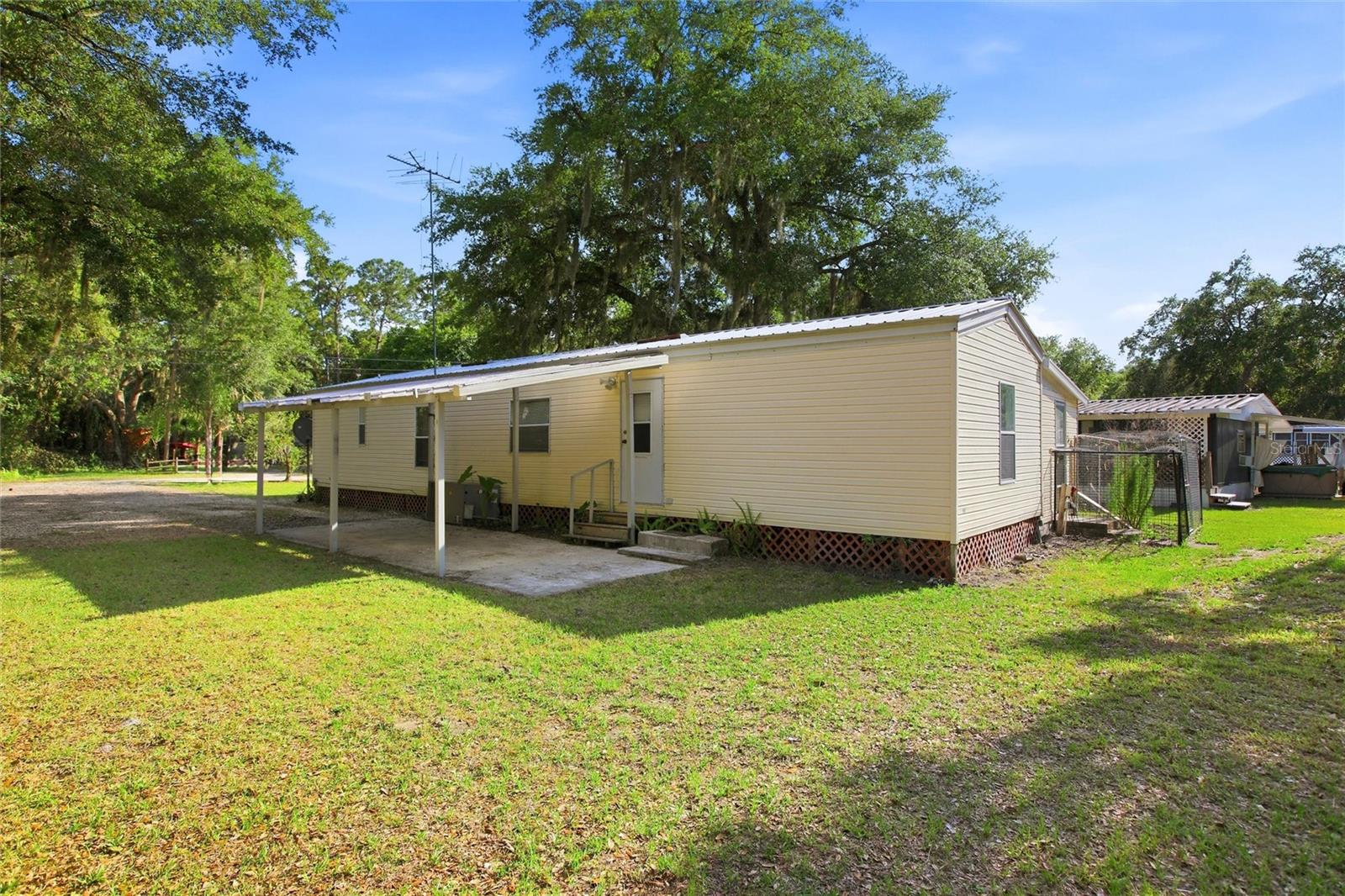 TIOTIE BEACH ESTATES - Residential