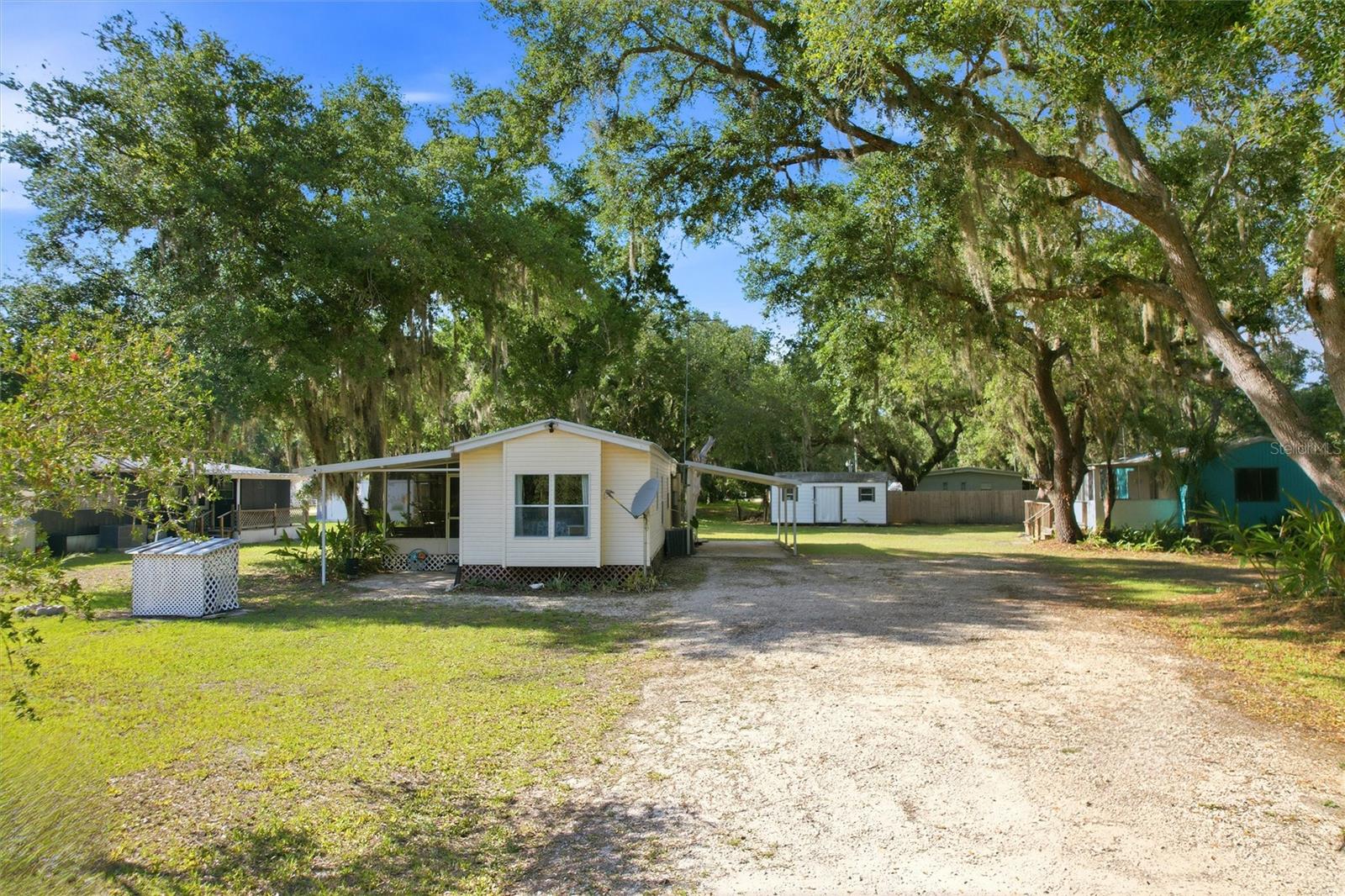 TIOTIE BEACH ESTATES - Residential