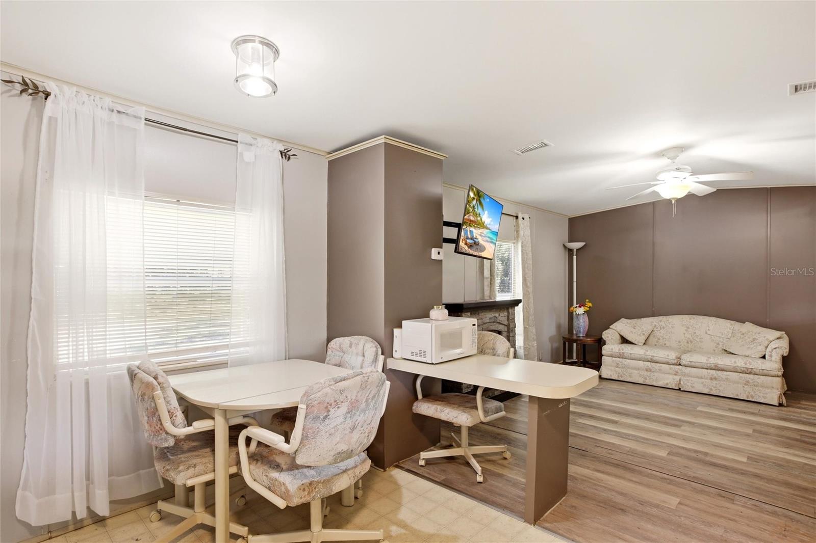 TIOTIE BEACH ESTATES - Residential