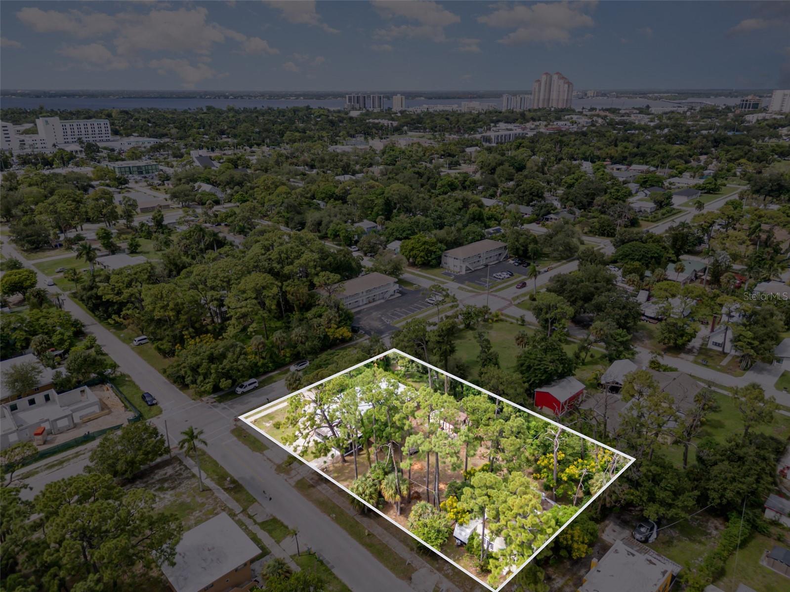 LOVEJOY PARK - Residential