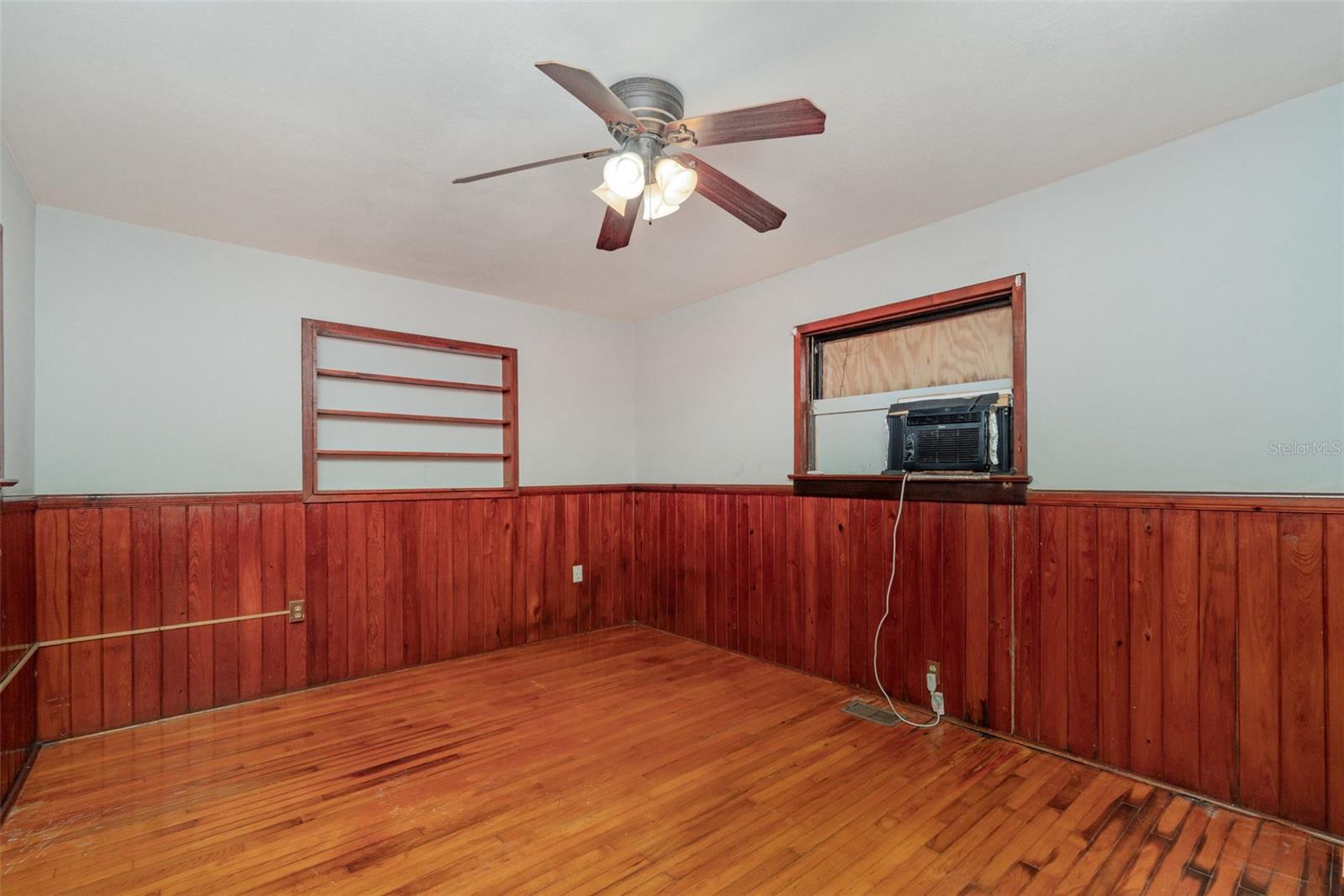 LOVEJOY PARK - Residential