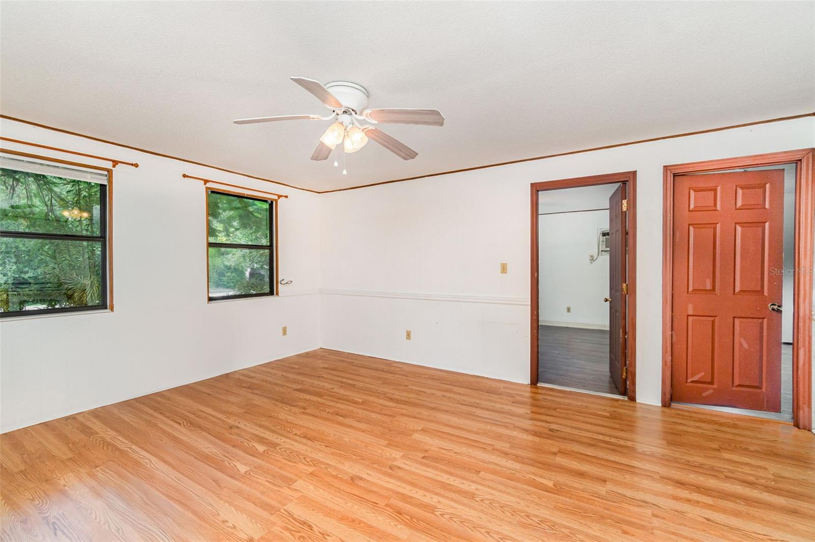 LOVEJOY PARK - Residential