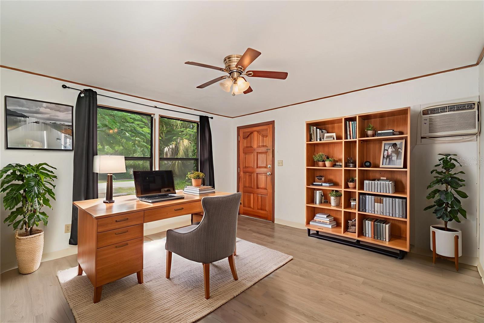 LOVEJOY PARK - Residential