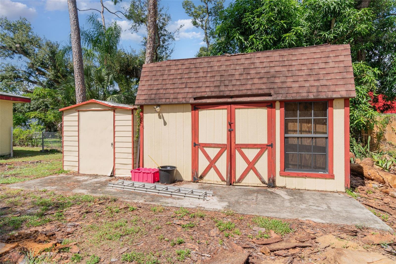 LOVEJOY PARK - Residential