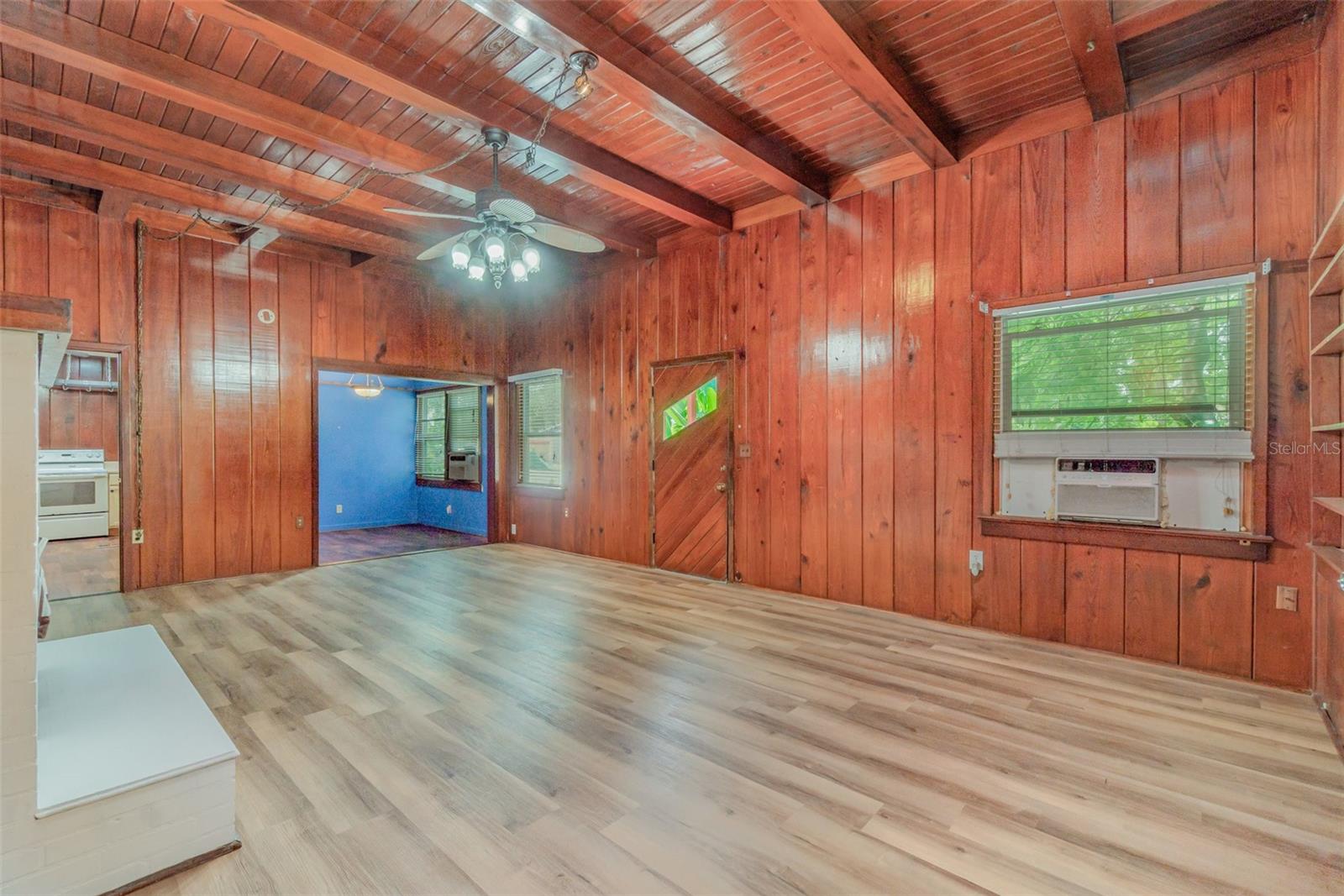 LOVEJOY PARK - Residential