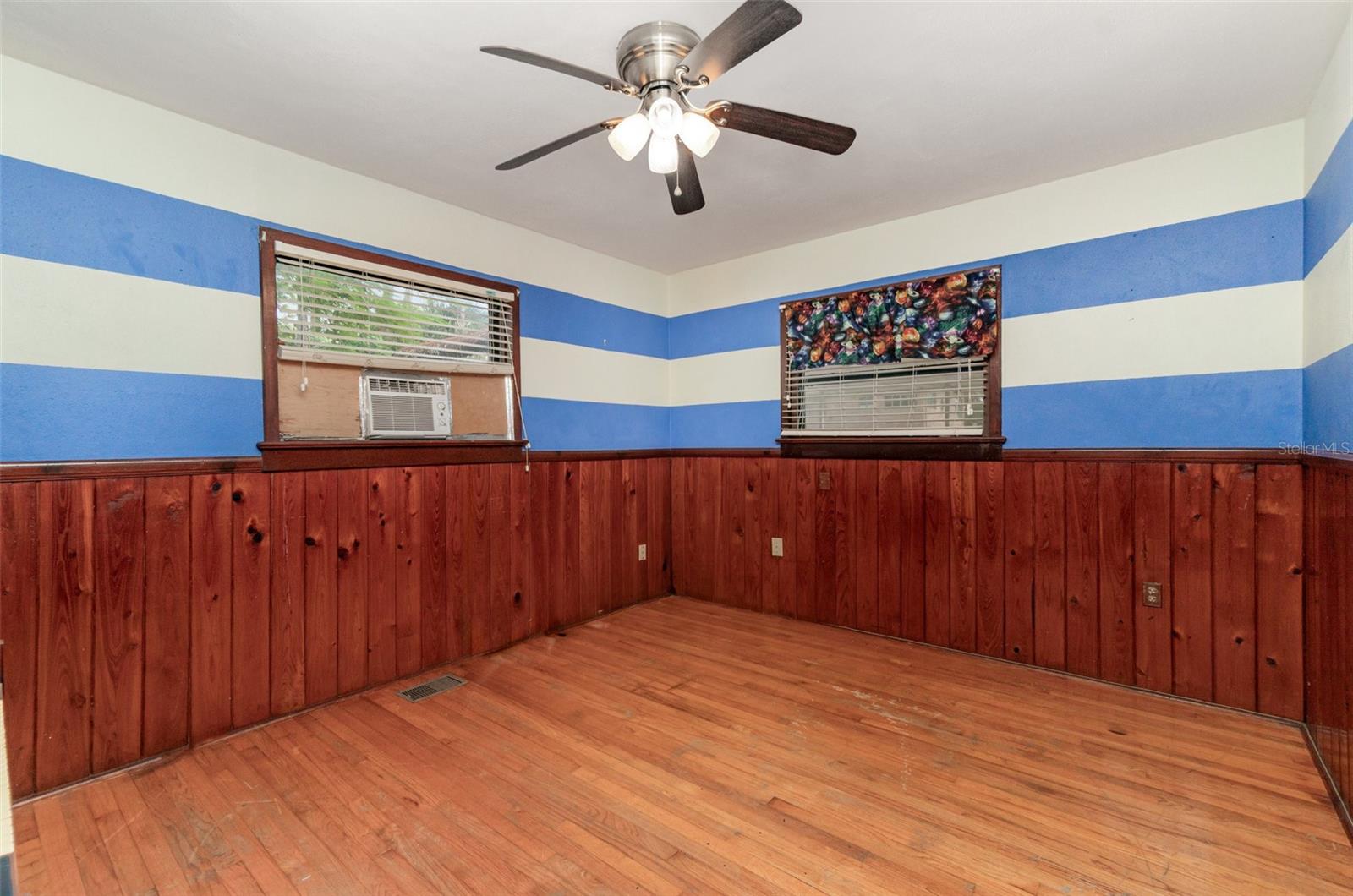 LOVEJOY PARK - Residential