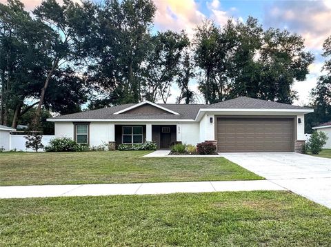 Photo of 6870 SW 109th Lane, Ocala, FL 34476 (MLS # G5102128) Photo of 6870 SW 109th Lane, Ocala, FL 34476 (MLS # G5102128)