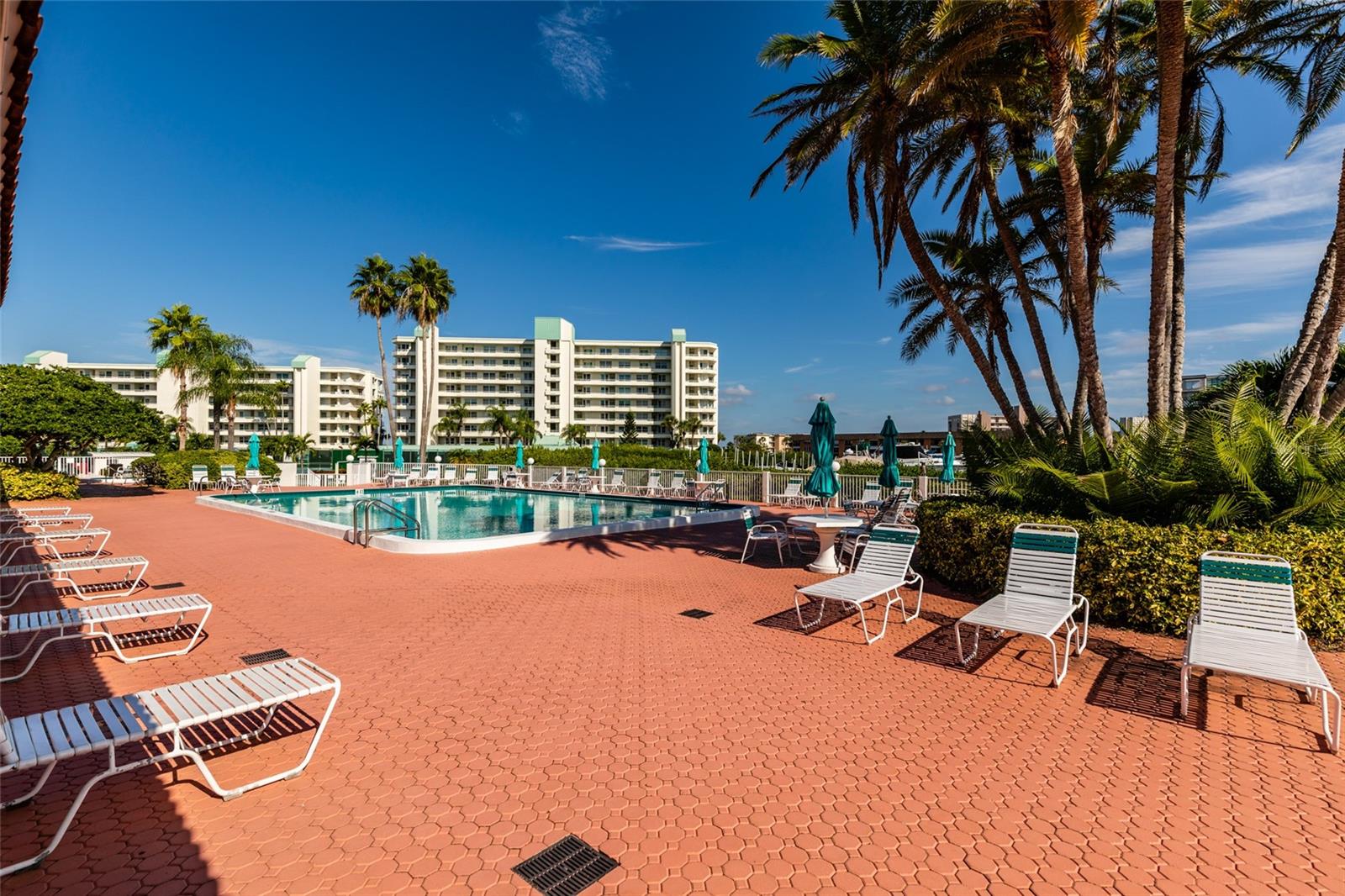 HARBOURSIDE CONDO - Residential