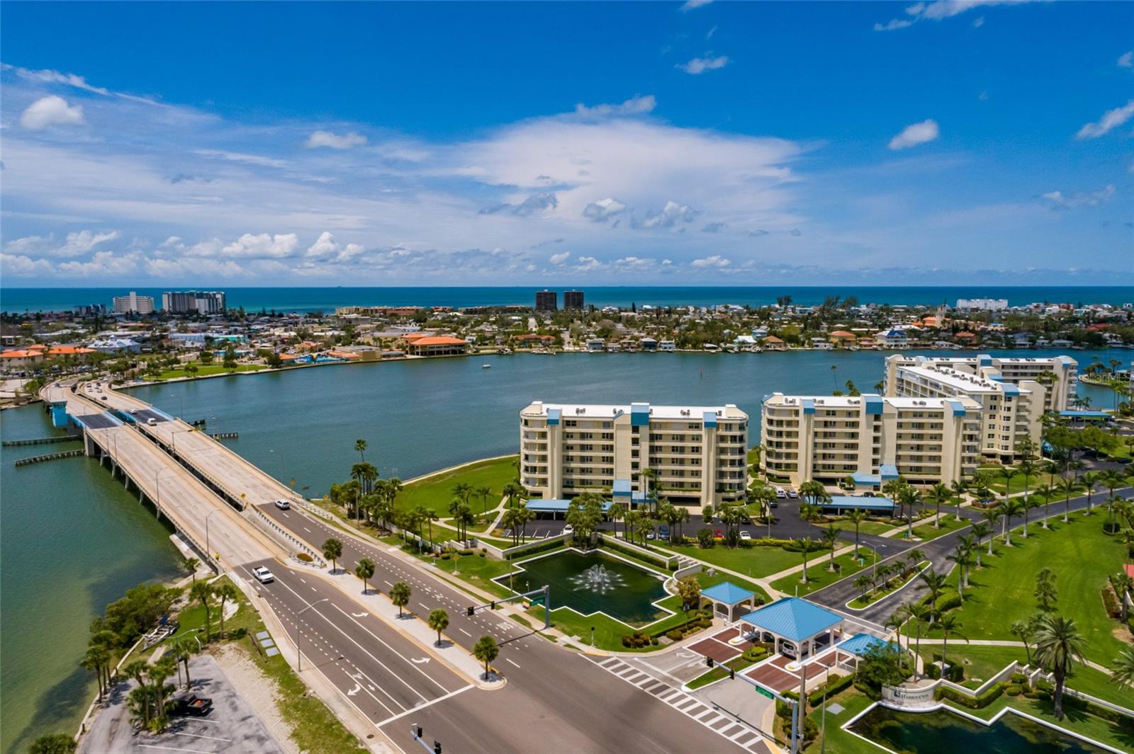 HARBOURSIDE CONDO - Residential