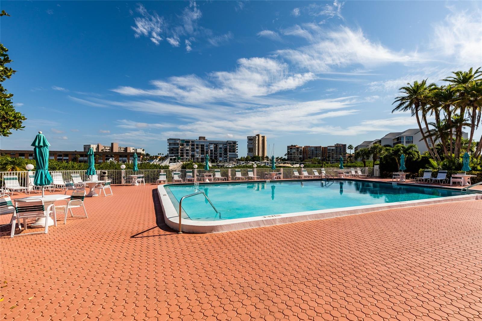 HARBOURSIDE CONDO - Residential