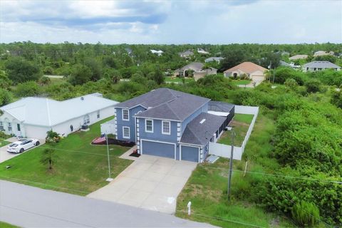 A home in PORT CHARLOTTE