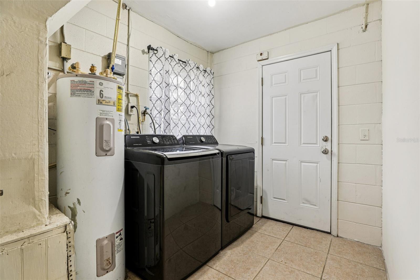 POINCIANA NBRHD 04 VILLAGE 07 - Residential