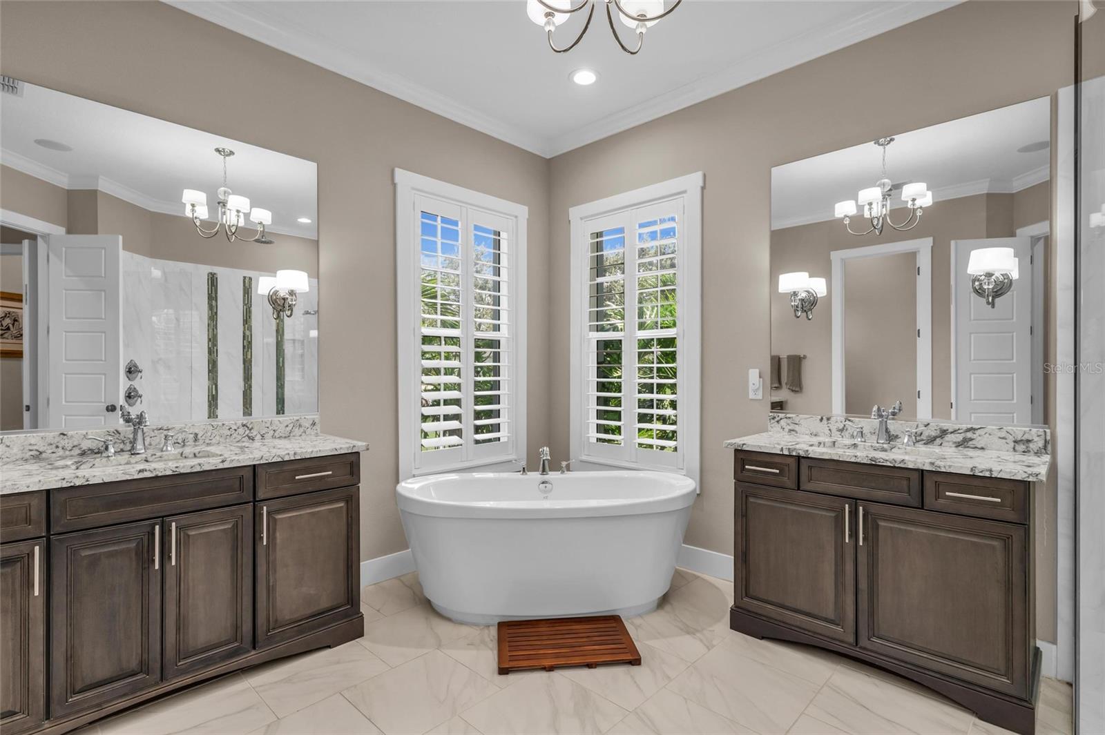 WINDING RIVER - Residential