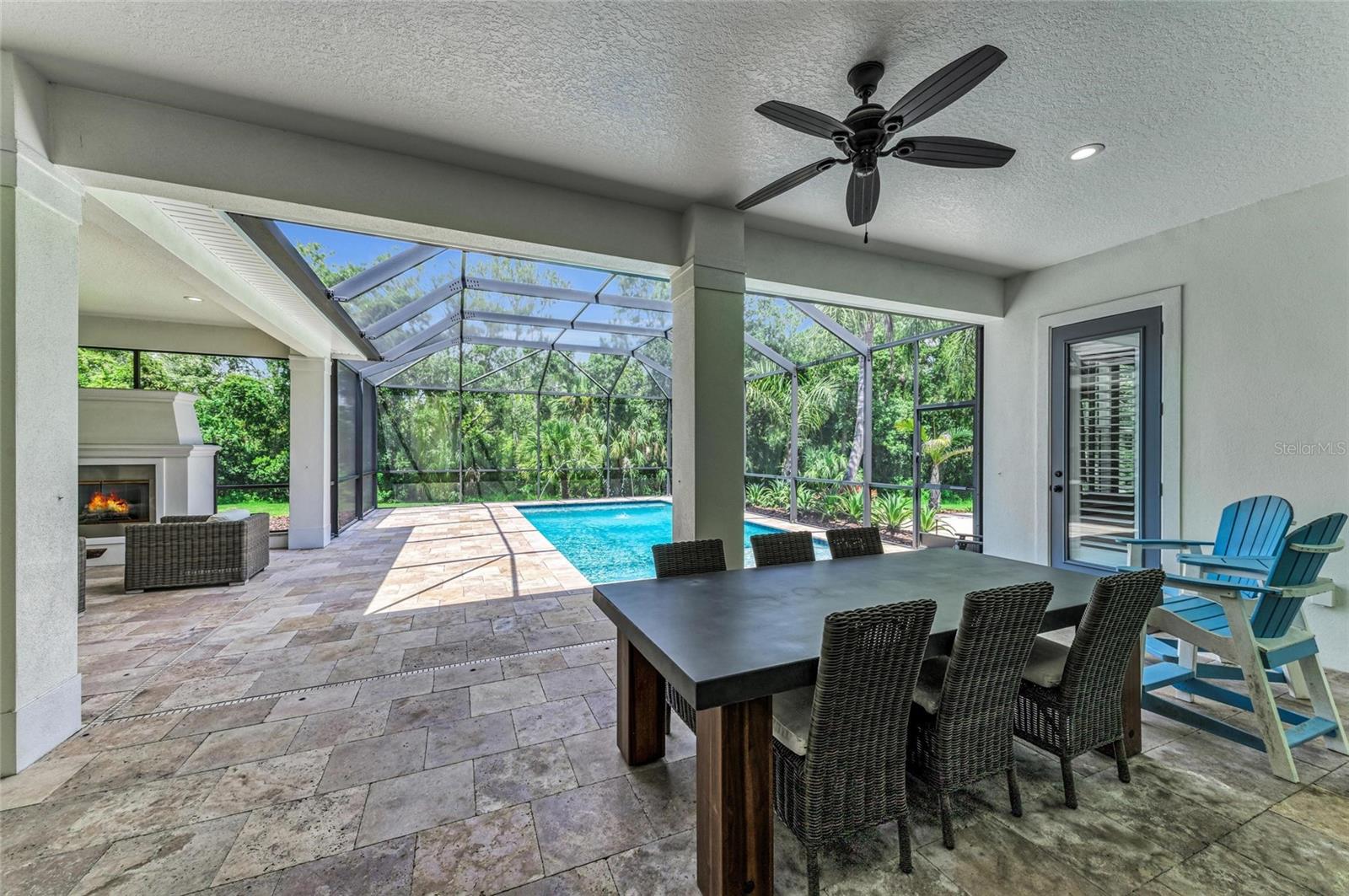 WINDING RIVER - Residential