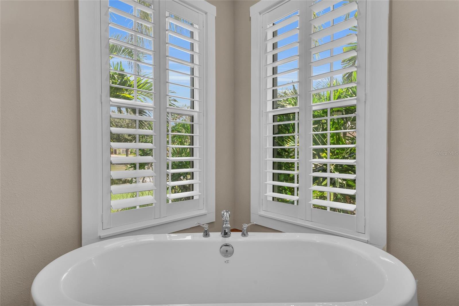 WINDING RIVER - Residential